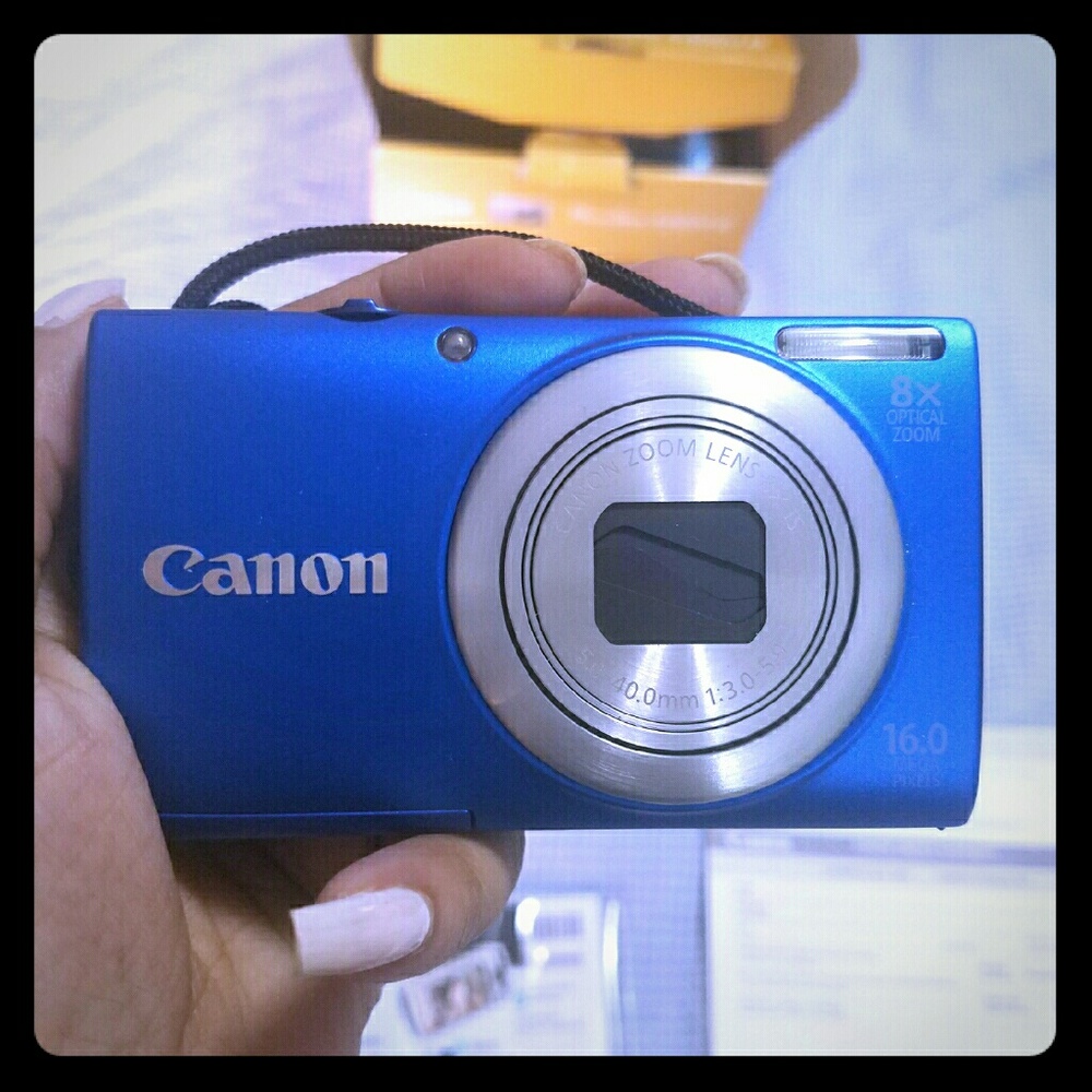 COPY - CANON BRAND NEW DIGITAL CAMERA